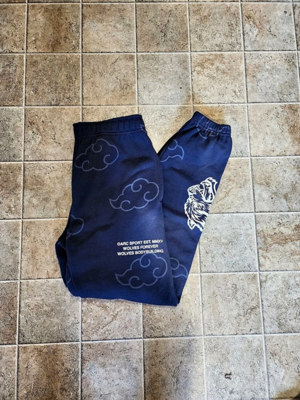 She Darc Sport Naruto Sweats NWT